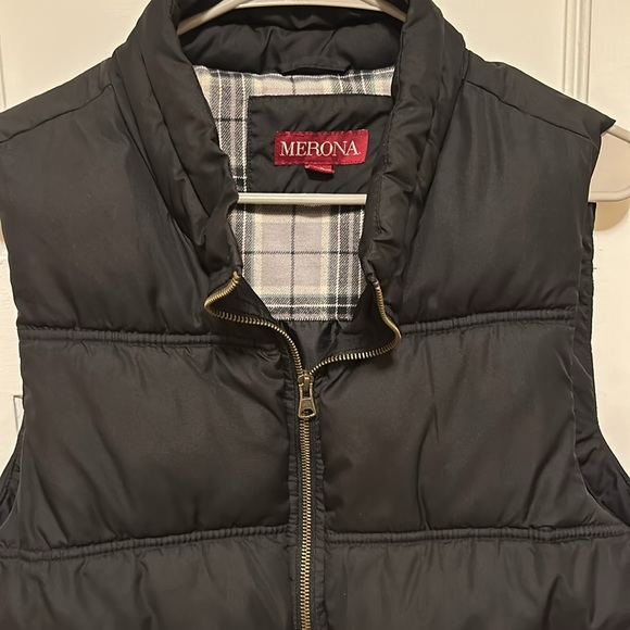 Men’s Winter Vest - Picture 2 of 3